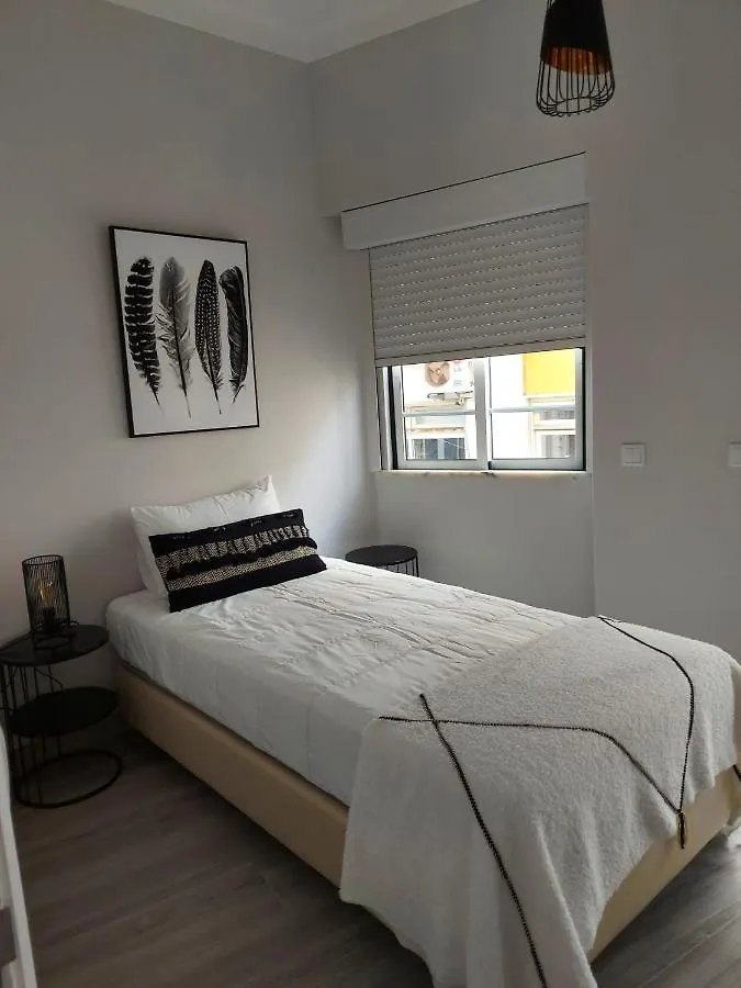 Spacious Stylish Apartment Portimão